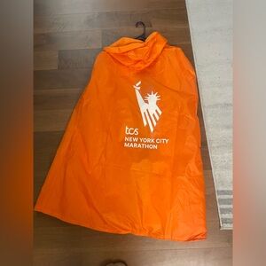 Orange NYC Marathon Cape
